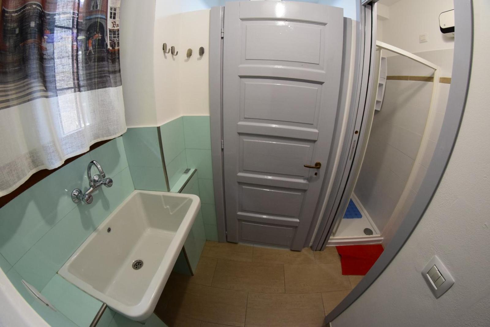 Aurora House. Appartement Abbadia Lariana Buitenkant foto