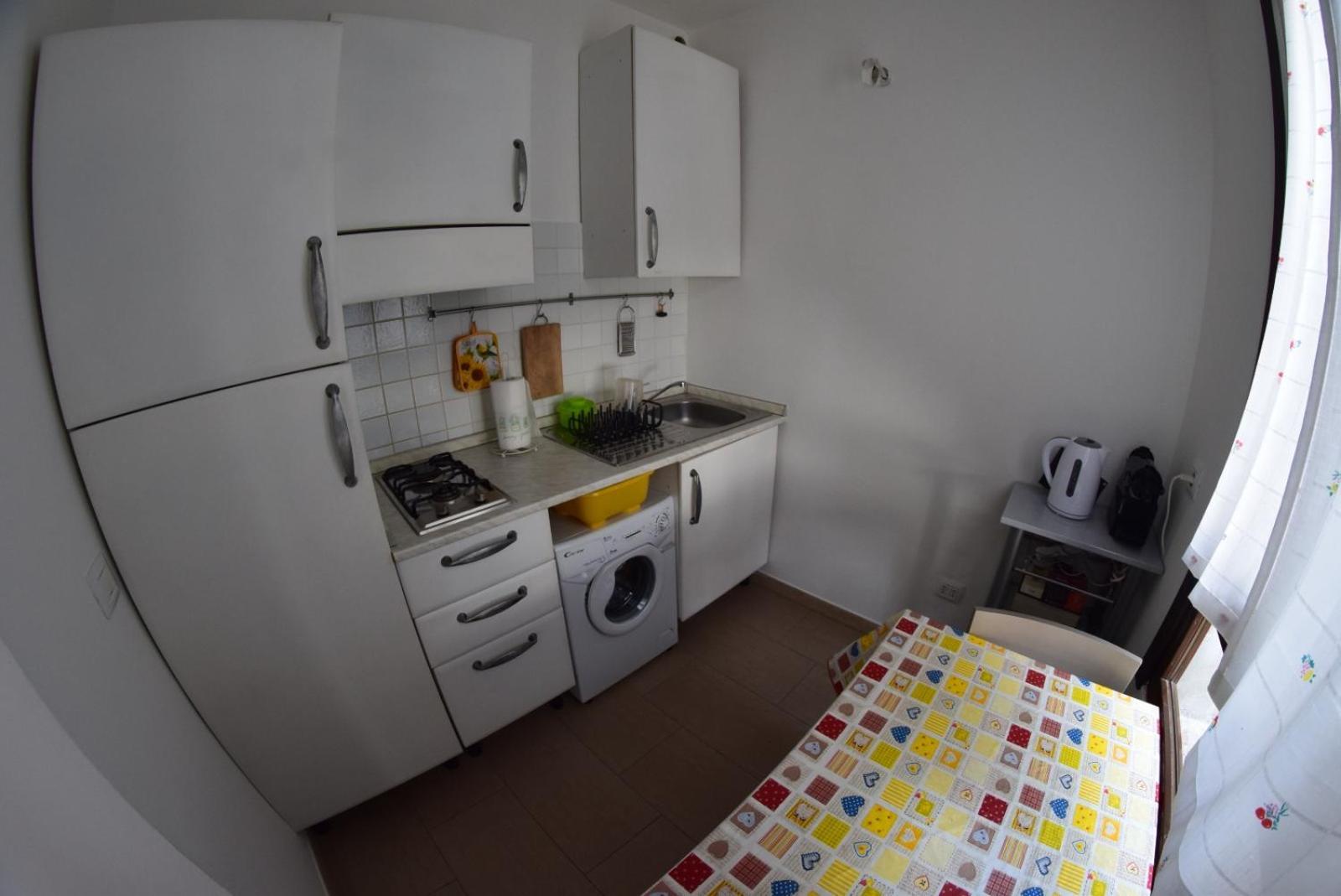 Aurora House. Appartement Abbadia Lariana Buitenkant foto
