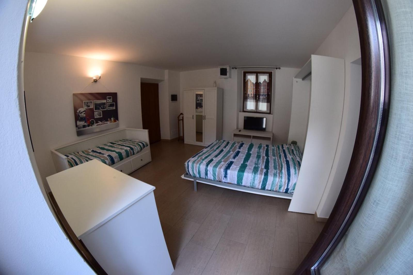 Aurora House. Appartement Abbadia Lariana Buitenkant foto