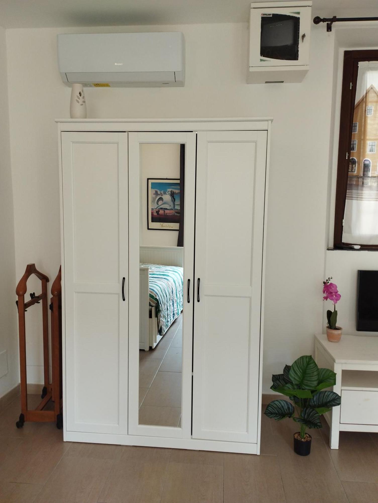 Aurora House. Appartement Abbadia Lariana Buitenkant foto